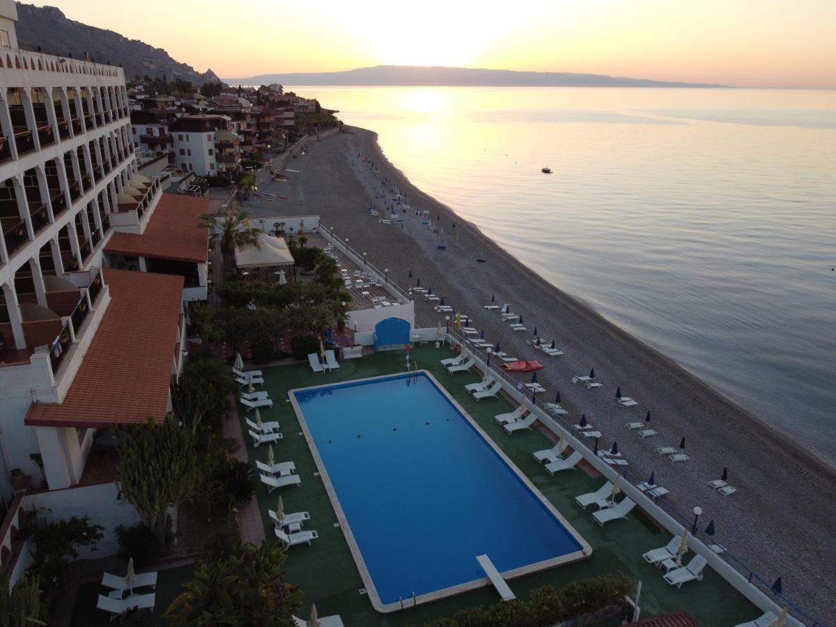 Park Hotel Silemi Letojanni Luaran gambar